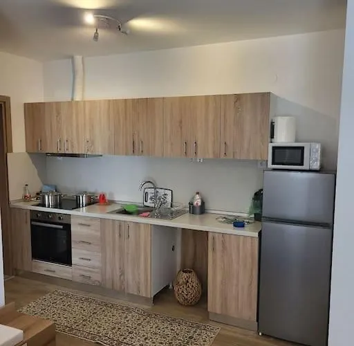 Apartament ολοκαίνουρια Iosif's